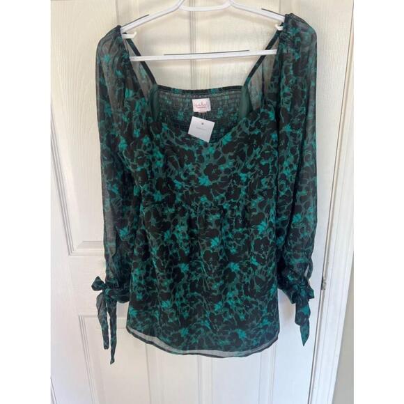 Women's Ingrid & Isabel Maternity Blouse Size M Green Floral NWT - Picture 3 of 8